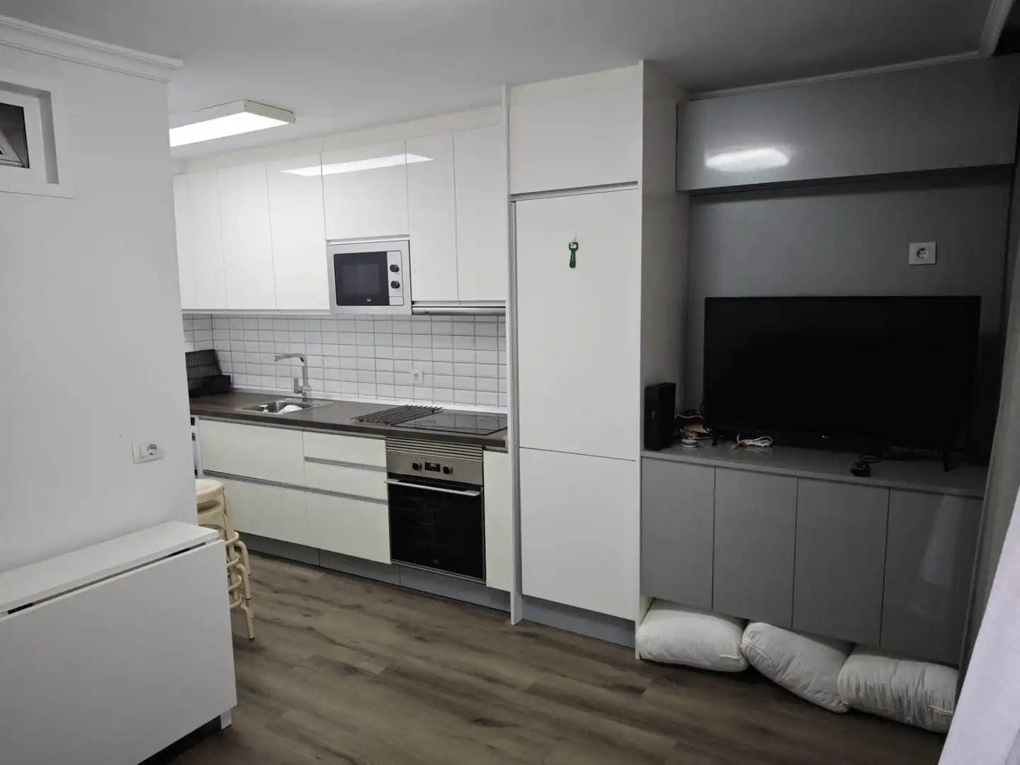 Kitchen of Apartments for rent in San Bartolomé de Tirajana  with Air Conditioner, Furnished and Balcony