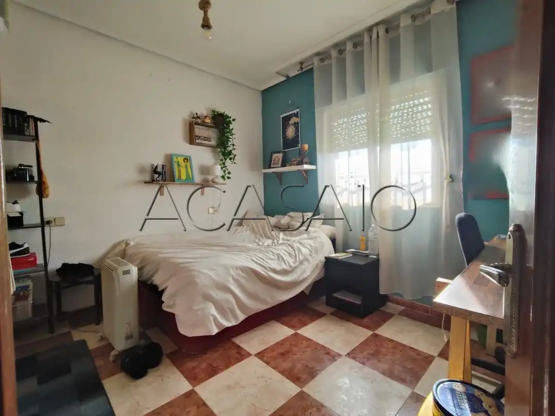Habitación de Casa adosada en venta en Pantoja con Calefacción