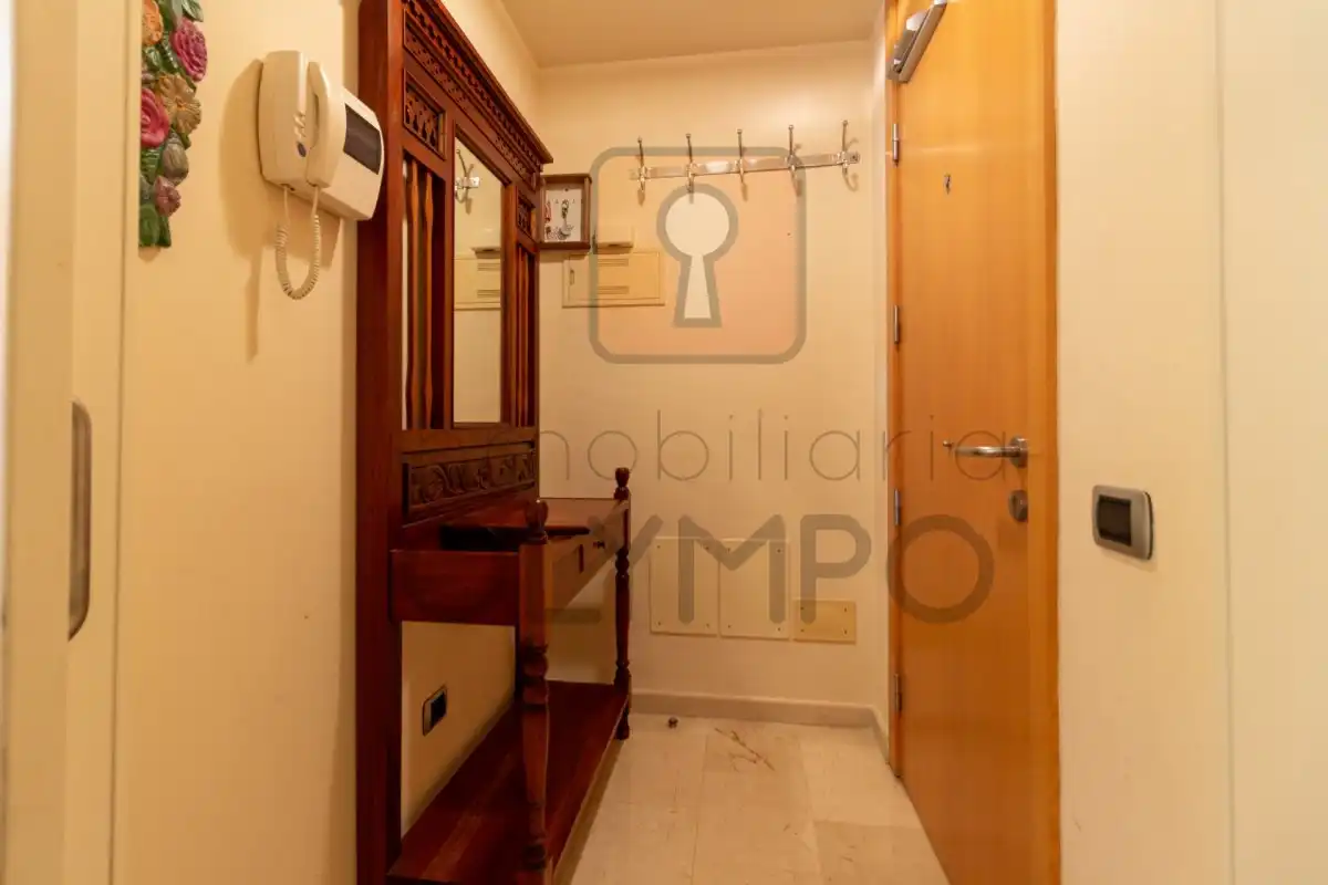 Dachboden zur Miete in Santa Cruz de Tenerife mit Klimaanlage, Terrasse und Abstellraum