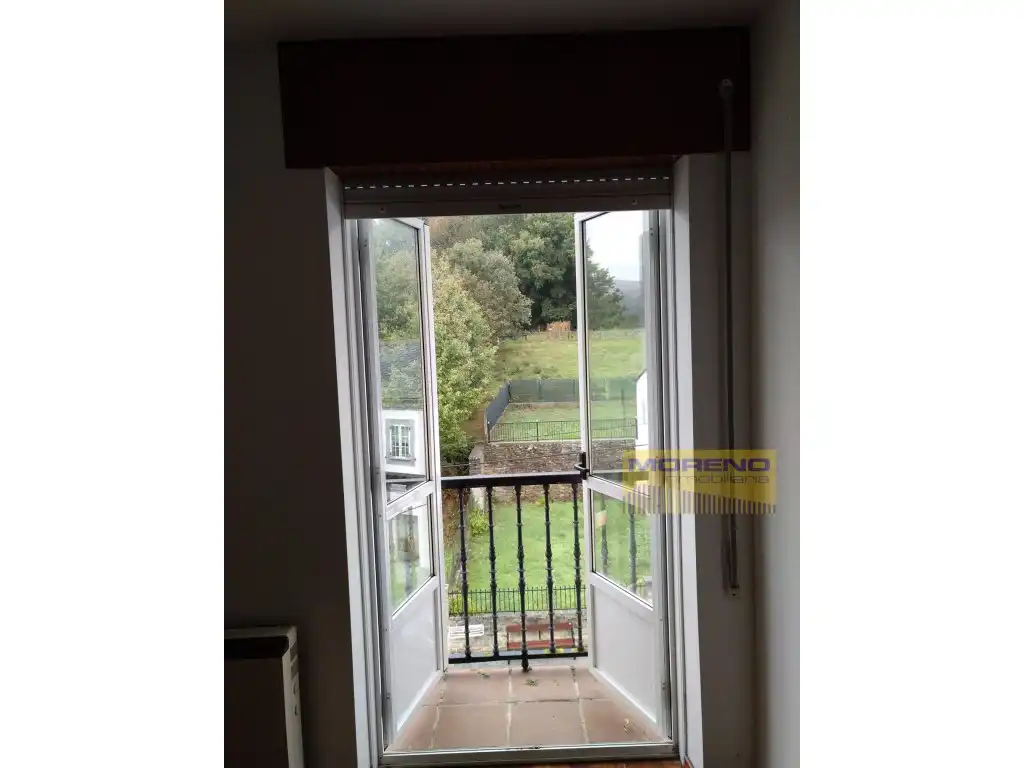 Balcony of Flat for sale in Triacastela