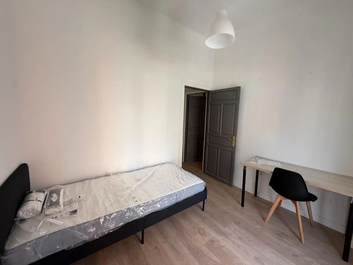 Dormitori de Apartament de lloguer en Granada