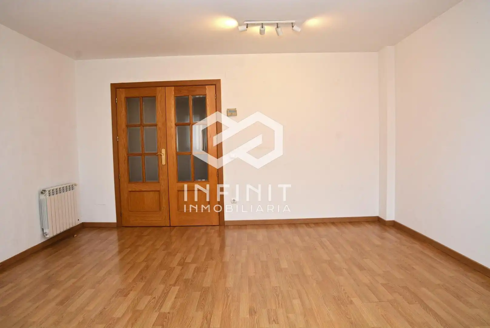 Sala de estar de Piso en venta en Guadalajara con Calefacción, Terraza y Trastero