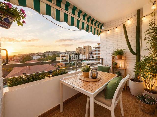 Piso en Venta en Miramar del Palo en El Palo