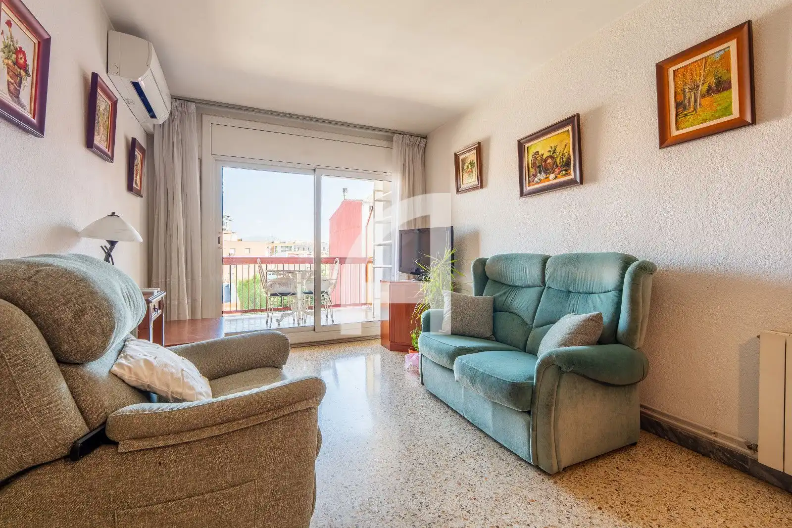 Sala d'estar de Pis en venda en Sant Andreu de la Barca amb Aire condicionat i Calefacció
