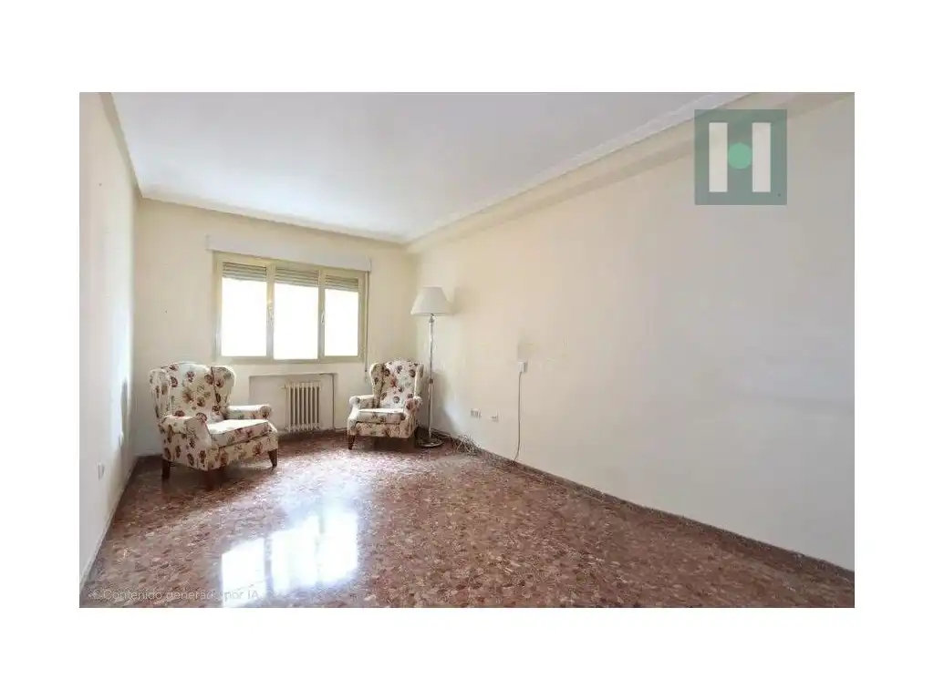 Piso en venta en Plaza Castellini, Casco Antiguo
