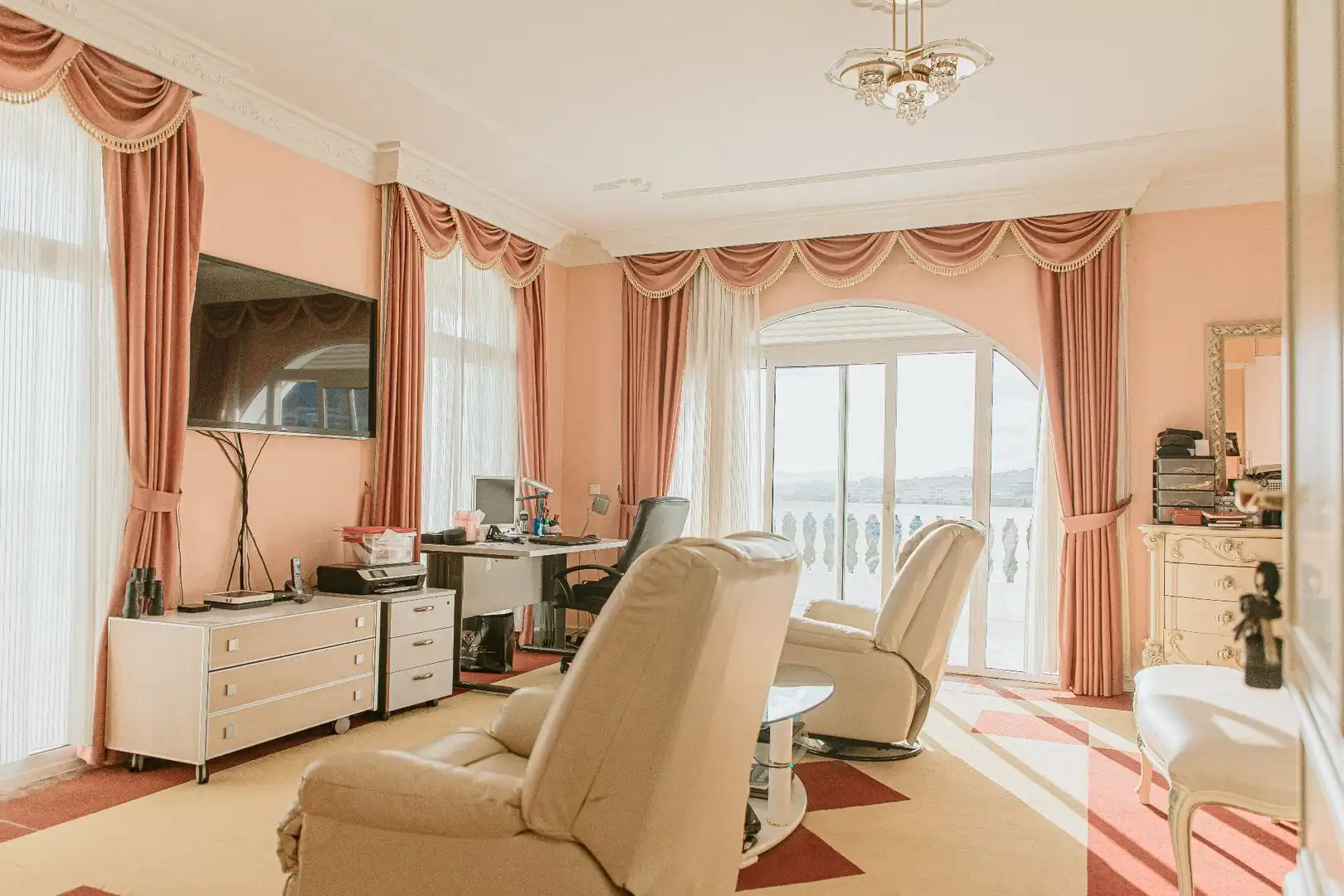 Sala de estar de Casa o chalet en venta en Benalmádena con Aire acondicionado, Terraza y Piscina