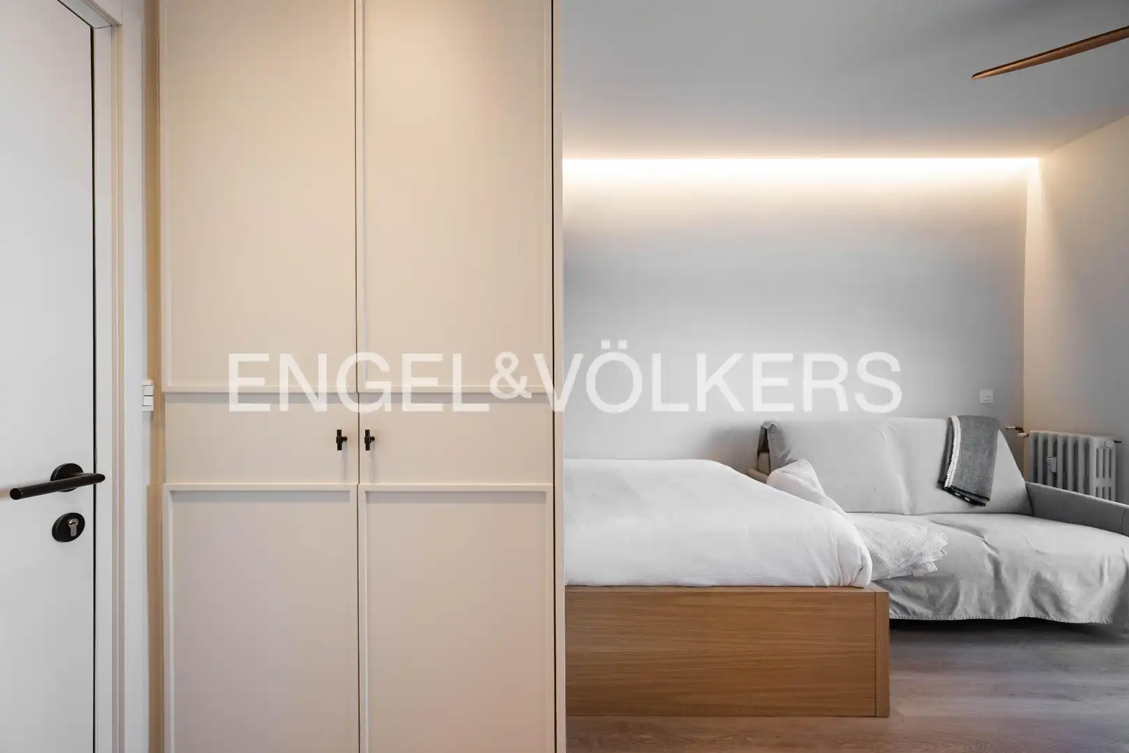 Schlafzimmer von Wohnung zur Miete in Donostia - San Sebastián  mit Heizung, Terrasse und Möbliert