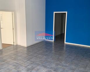 Premises to rent in Darbo, Cangas