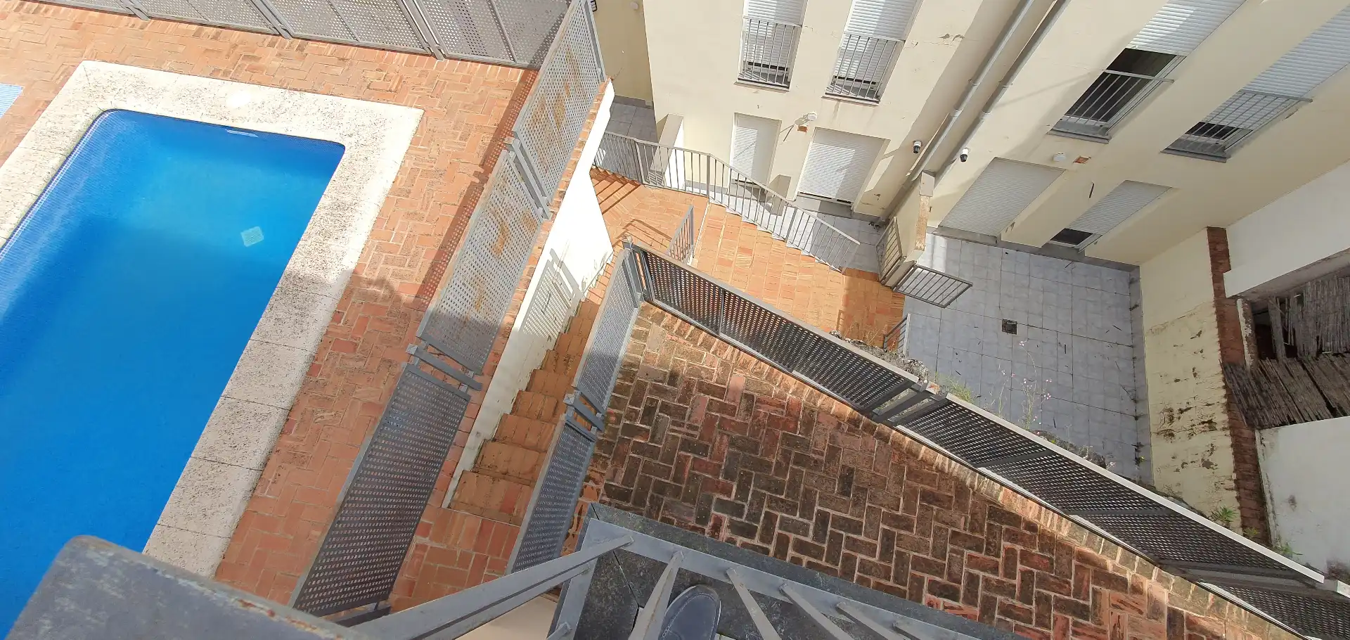 Vista exterior de Casa adosada en venda en Castelló de Rugat amb Balcó i Piscina comunitària