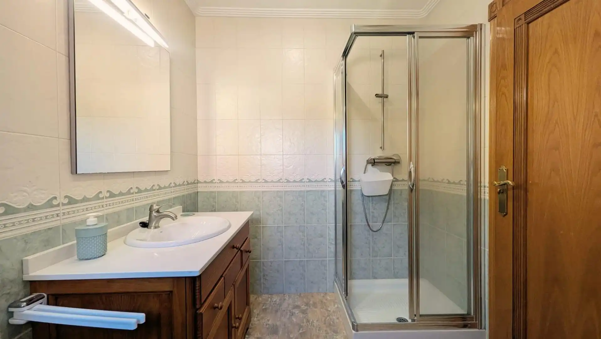 Bathroom of Detached homes for sale in L'Alfàs del Pi