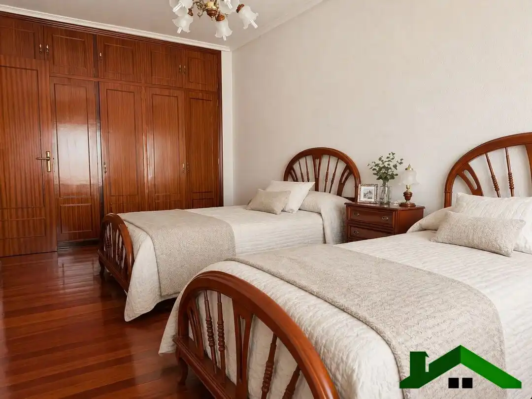 Habitación de Piso en venta en Medina de Pomar con Calefacción, Trastero y Amueblado