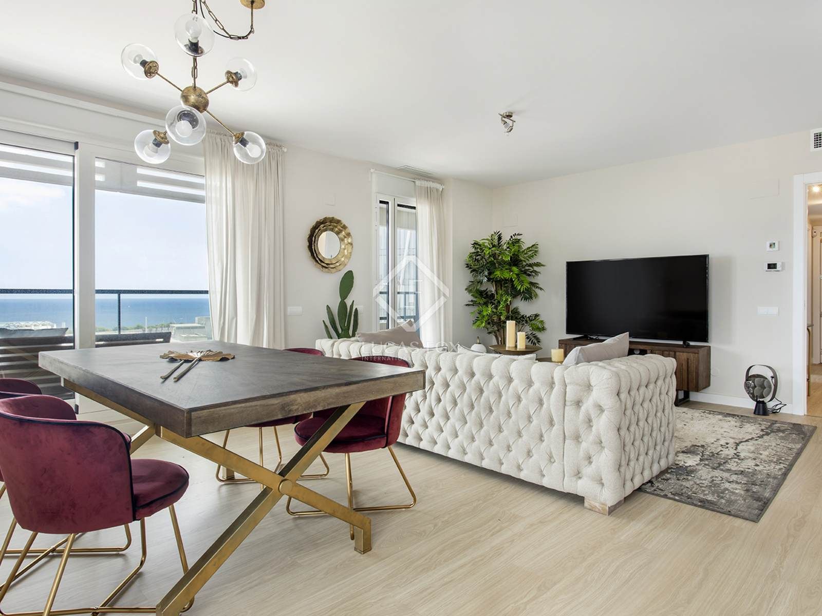 Living room of Flat for sale in Sant Adrià de Besòs  with Air Conditioner, Heating and Parquet flooring