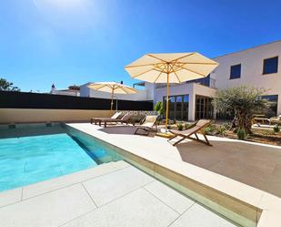 Piscina de Casa o xalet en venda en  Palma de Mallorca amb Aire condicionat, Calefacció i Terrassa