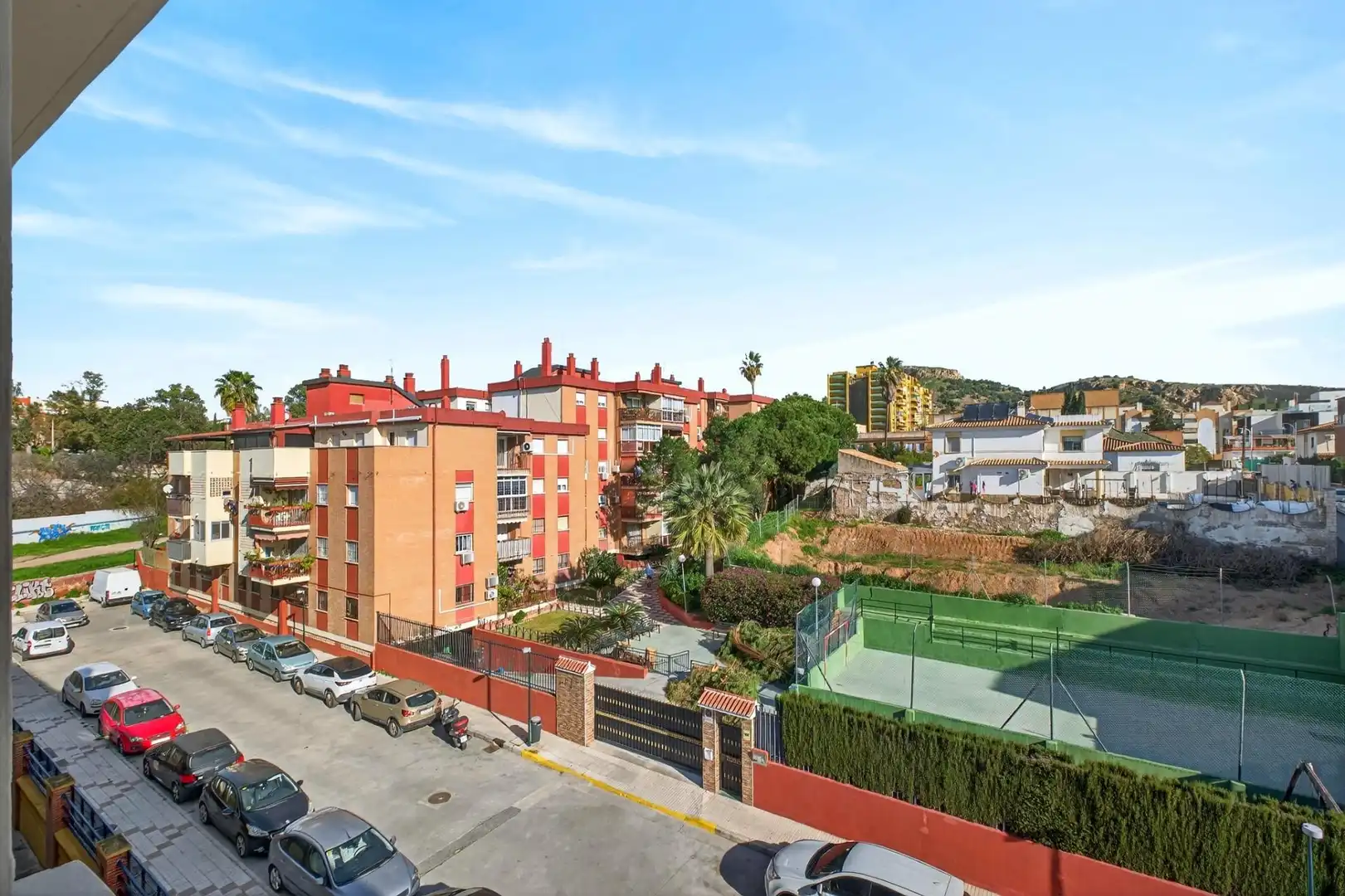 Vista exterior de Piso en venta en Málaga con Piscina comunitaria