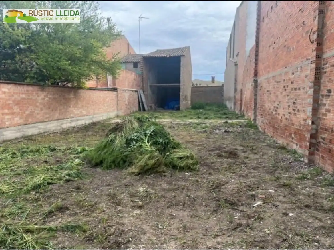 Terrenys i solars en venda a Ivars d'Urgell, imagen 2