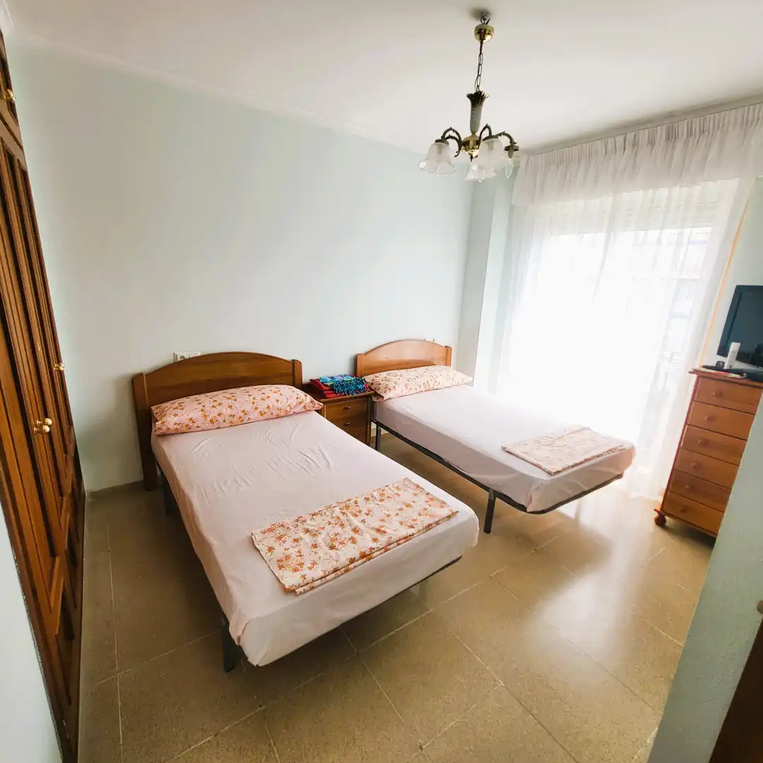 Dormitori de Apartament en venda en Estepona amb Terrassa i Balcó