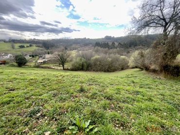 Terrenys i solars en venda a Llanera