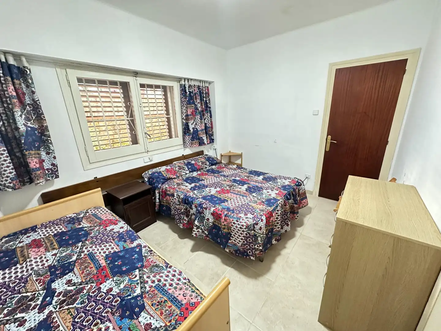 Schlafzimmer von Wohnungen zum Verkauf in Torredembarra mit Balkon und Alarm