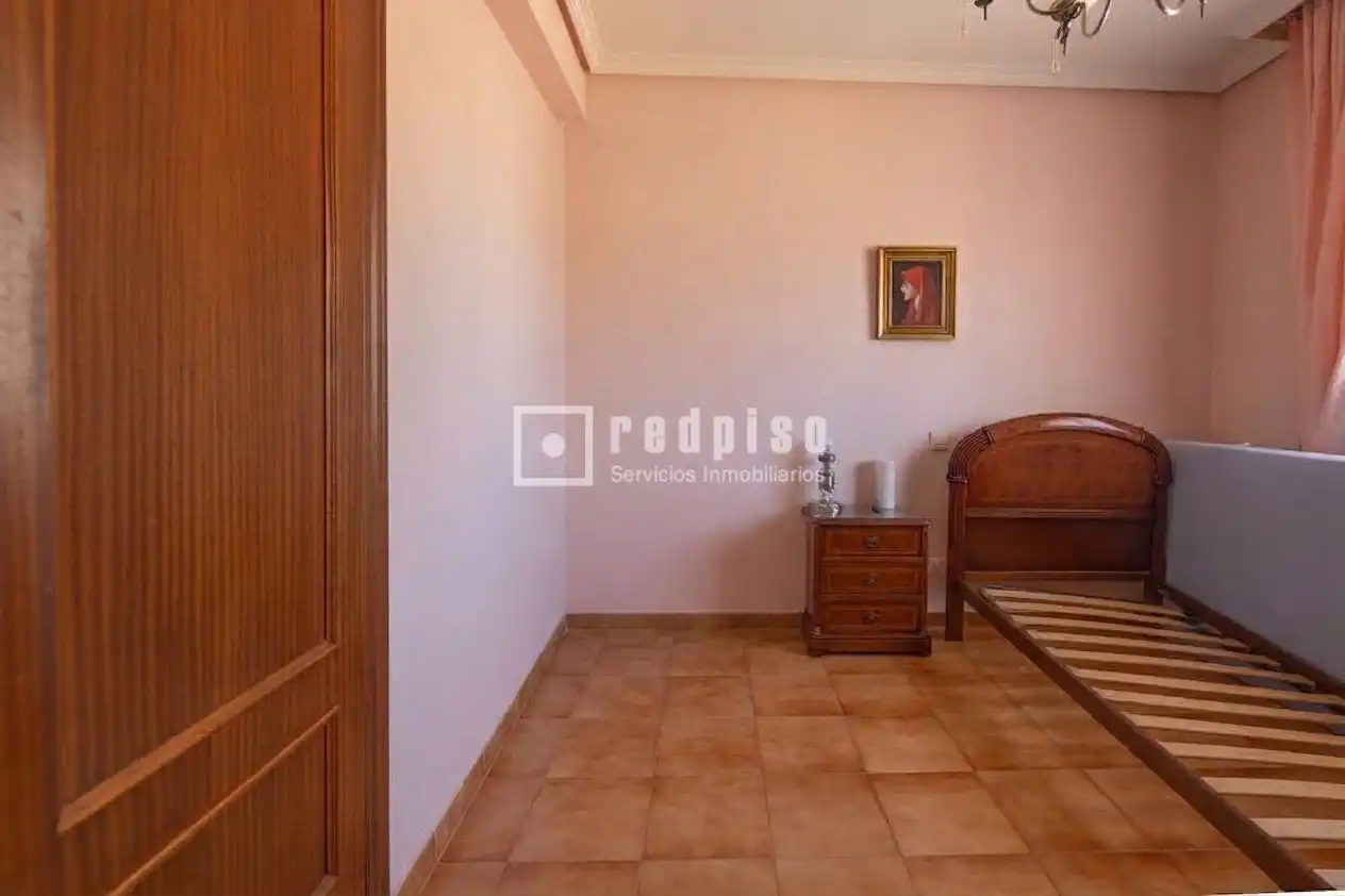 Bedroom of Houses for sale in Villa del Prado  with Heating, Private garden and Terrace
