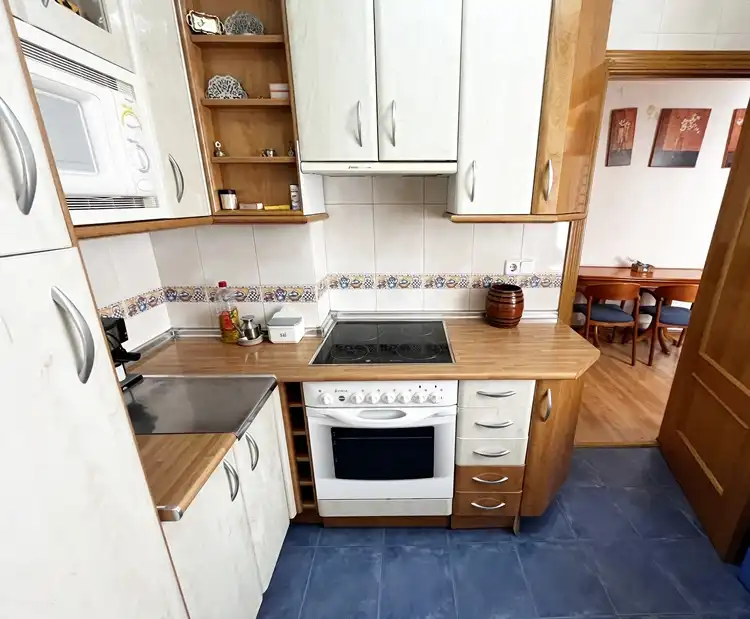Kitchen of Flat for sale in Madrid  with Air Conditioner, Heating and Parquet flooring