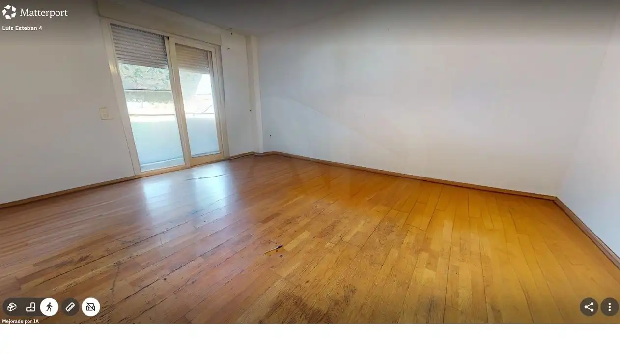 Sala d'estar de Pis en venda en Madrid amb Calefacció i Terrassa