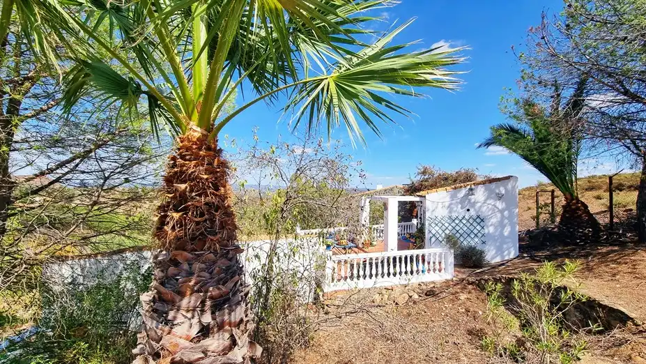 Jardín de Finca rústica en venta en El Campillo (Huelva) con Aire acondicionado, Jardín privado y Terraza