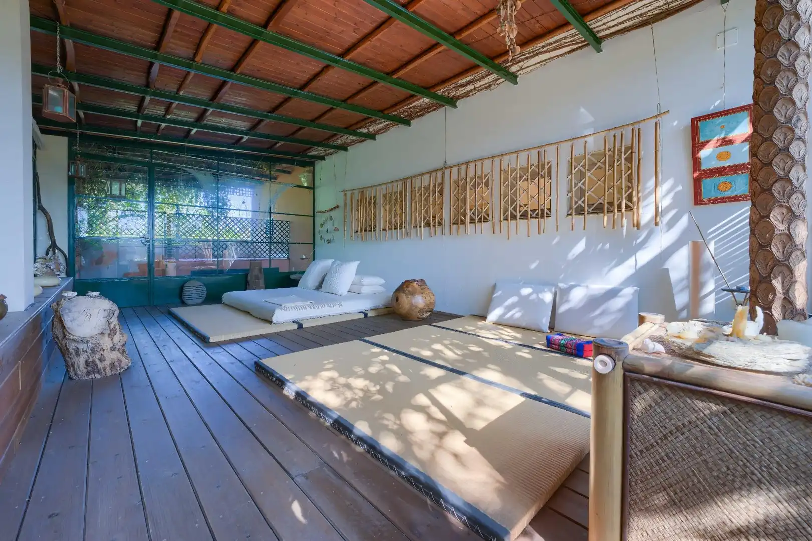 Terrassa de Casa o xalet en venda en Sanlúcar la Mayor amb Aire condicionat, Jardí privat i Terrassa