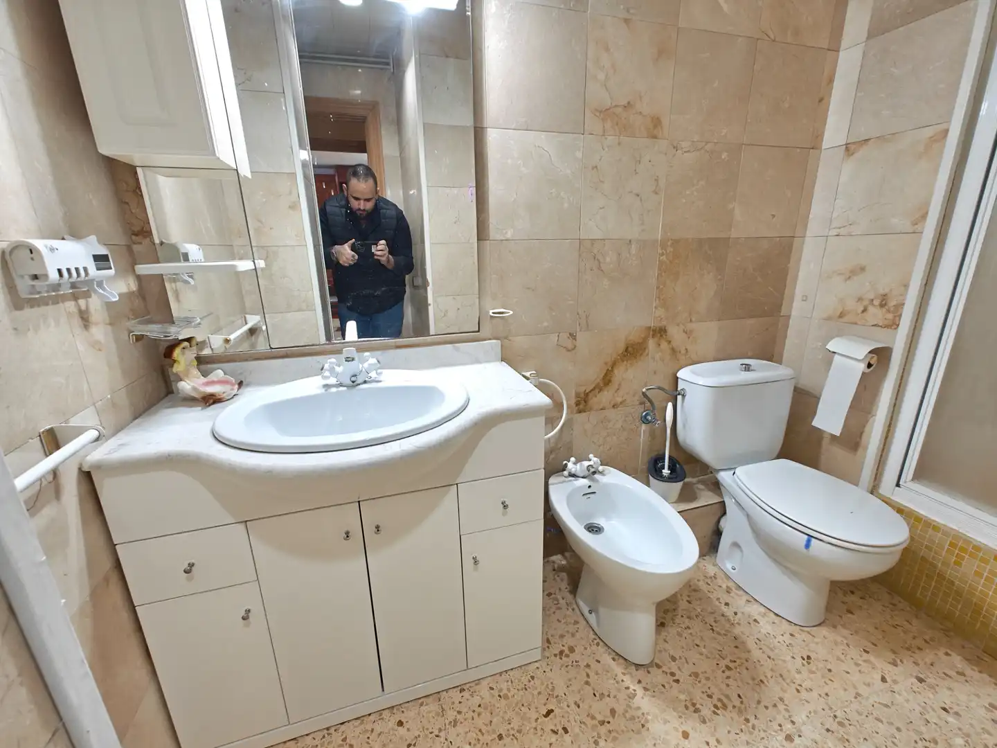 Baño de Piso en venta en Sant Boi de Llobregat con Calefacción, Amueblado y Horno
