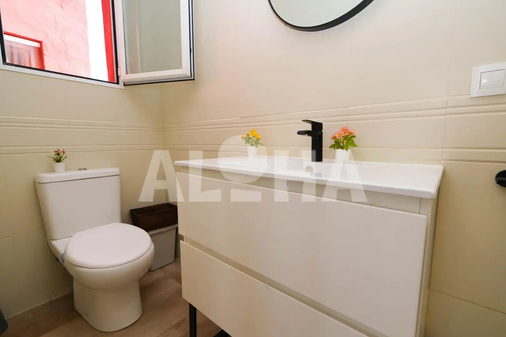 Baño de Piso en venta en Alfara del Patriarca con Aire acondicionado, Calefacción y Amueblado