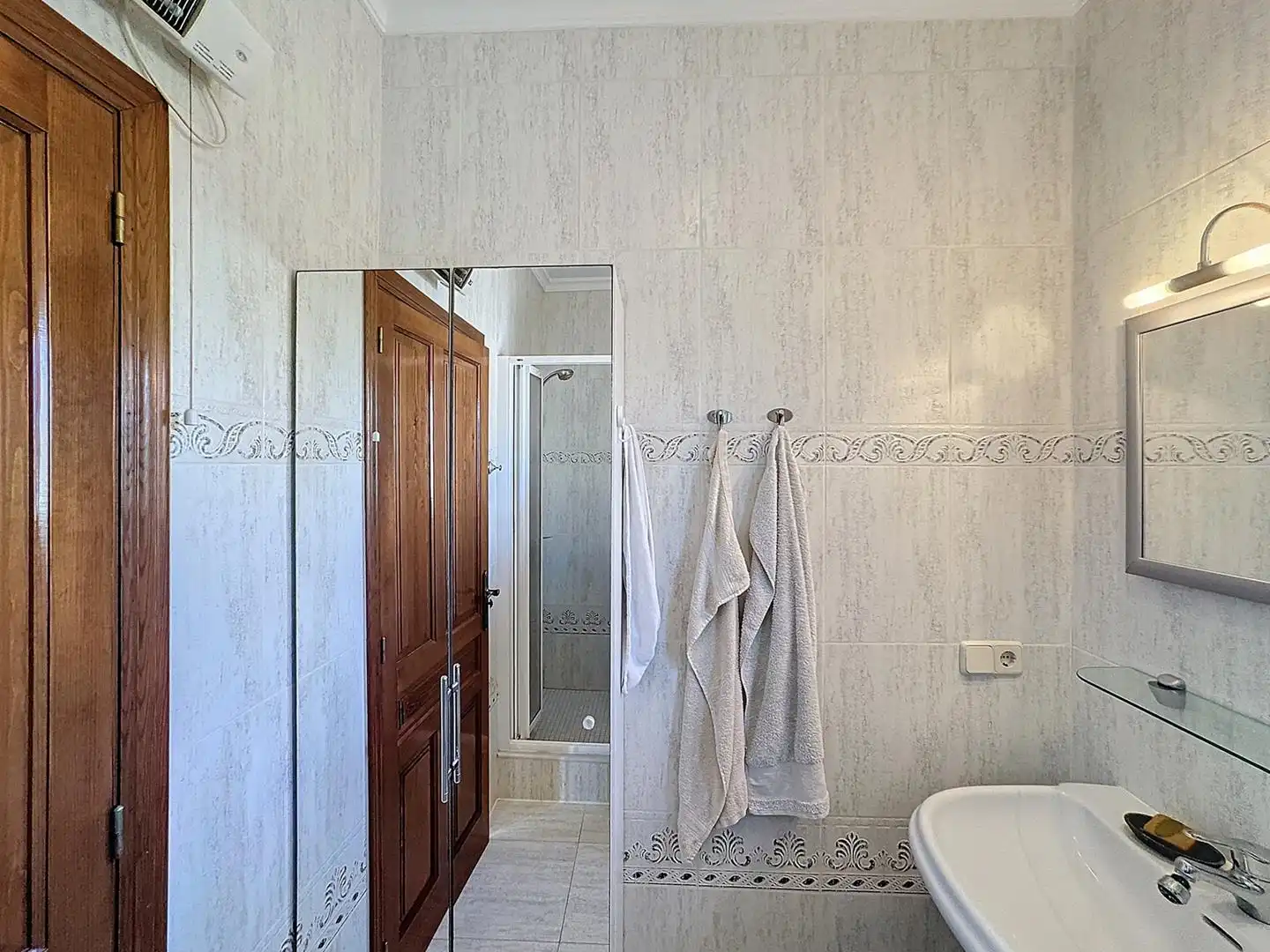 Chalet con piscina en venta en Cumbre del Sol, imagen 47