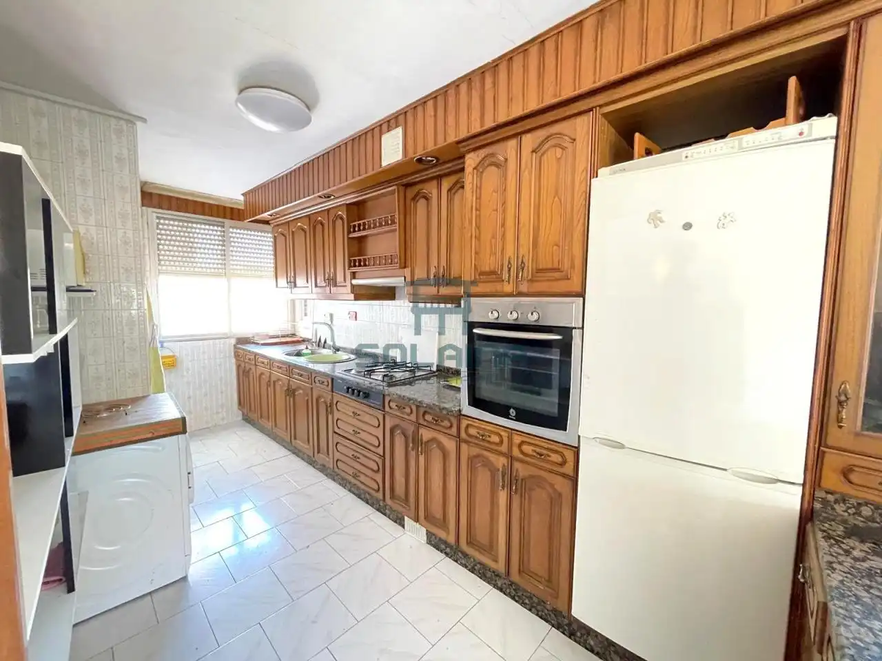 Cocina de Piso en venta en Ourense Capital  con Calefacción y Balcón