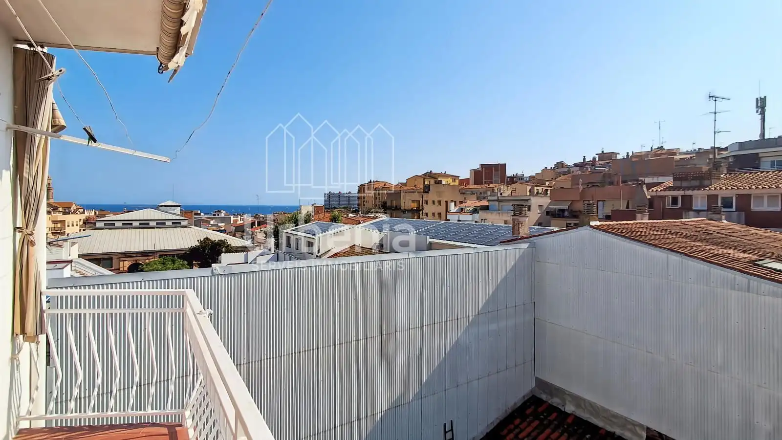 Vista exterior de Pis en venda en Canet de Mar amb Aire condicionat, Calefacció i Terrassa