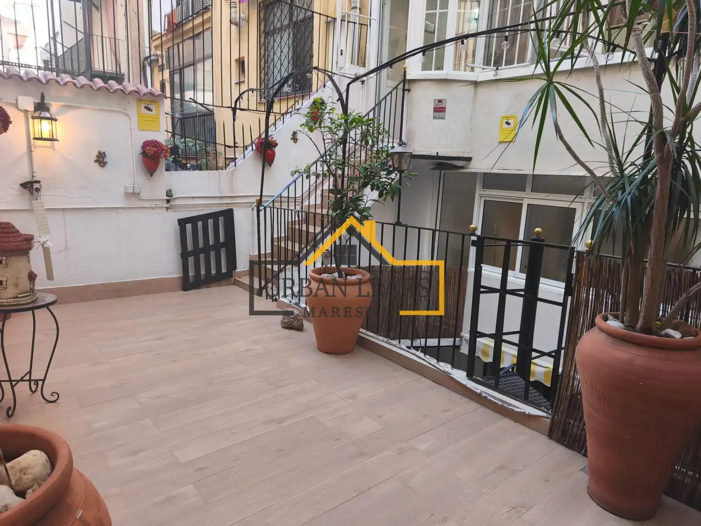 Terrassa de Dúplex en venda en Barcelona amb Aire condicionat, Calefacció i Parquet