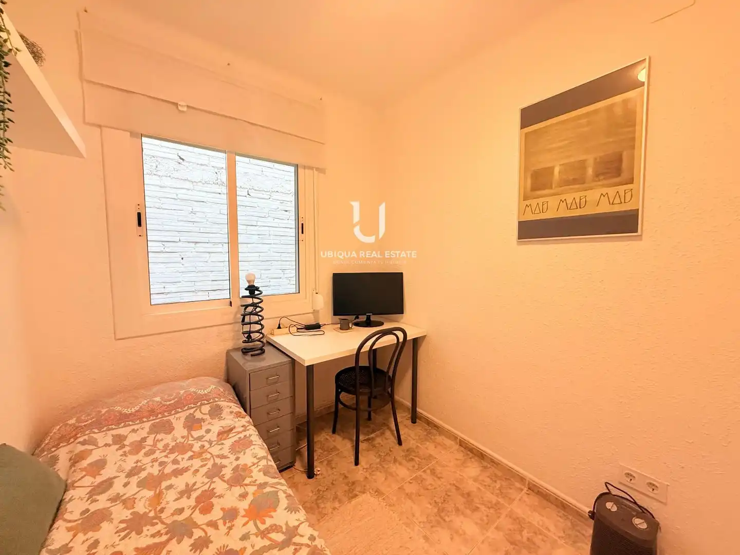 Bedroom of Flat for rent in L'Hospitalet de Llobregat  with Air Conditioner, Heating and Furnished