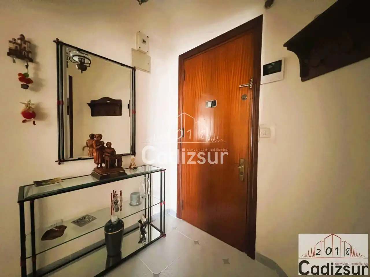 Piso en venta en Cádiz con Aire acondicionado y Amueblado