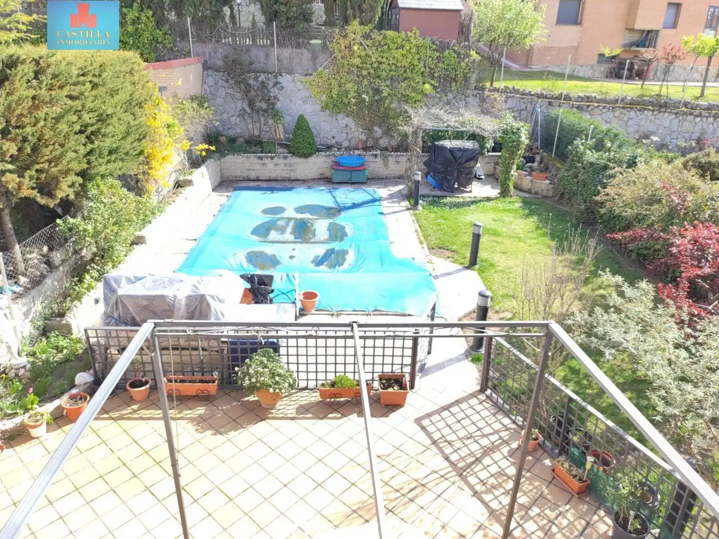 Piscina de Casa adosada en venta en Ávila con Calefacción, Jardín privado y Terraza