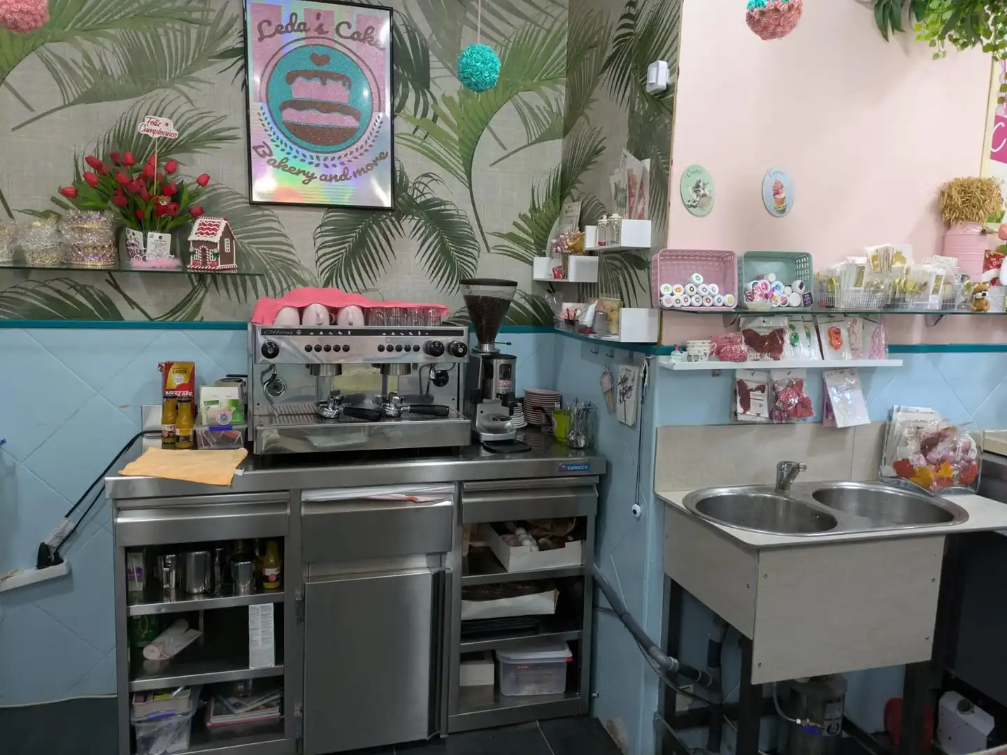Kitchen of Commercial properties for rent in Sant Narcís