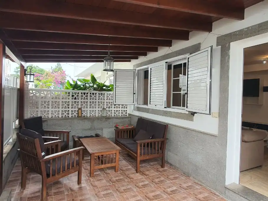 Casa bifamiliare in vendita a Crtra visvique 150, imagen 2