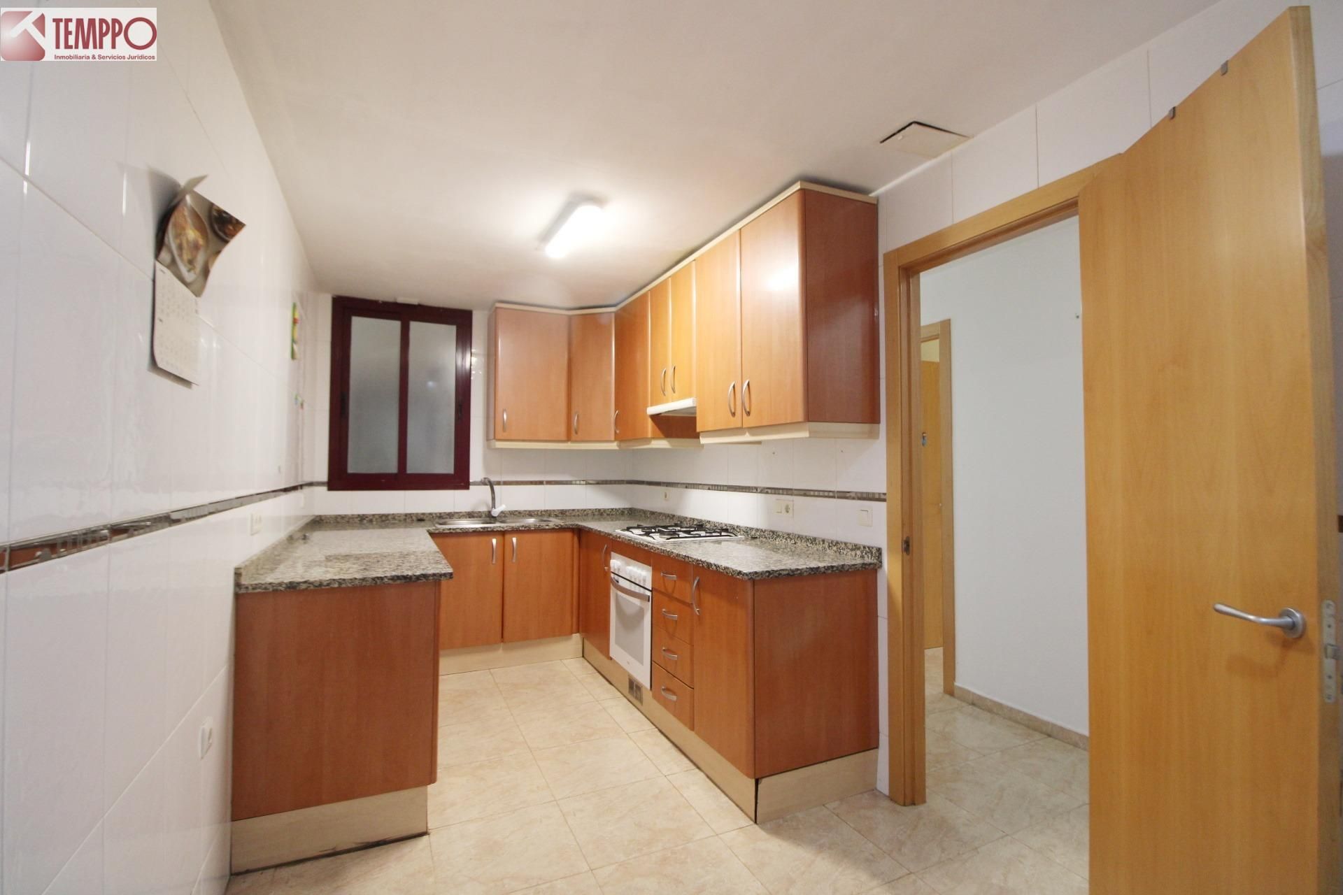 Kitchen of Flat for sale in El Vendrell  with Heating, Terrace and Balcony