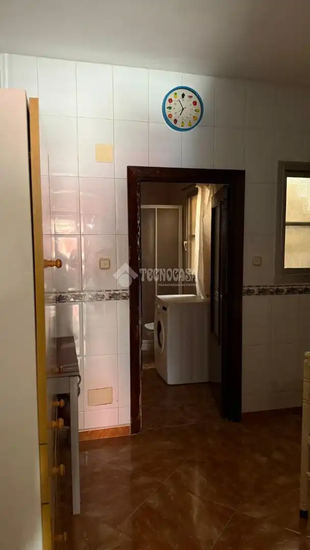 Habitación de Casa adosada en venta en Almería con Amueblado
