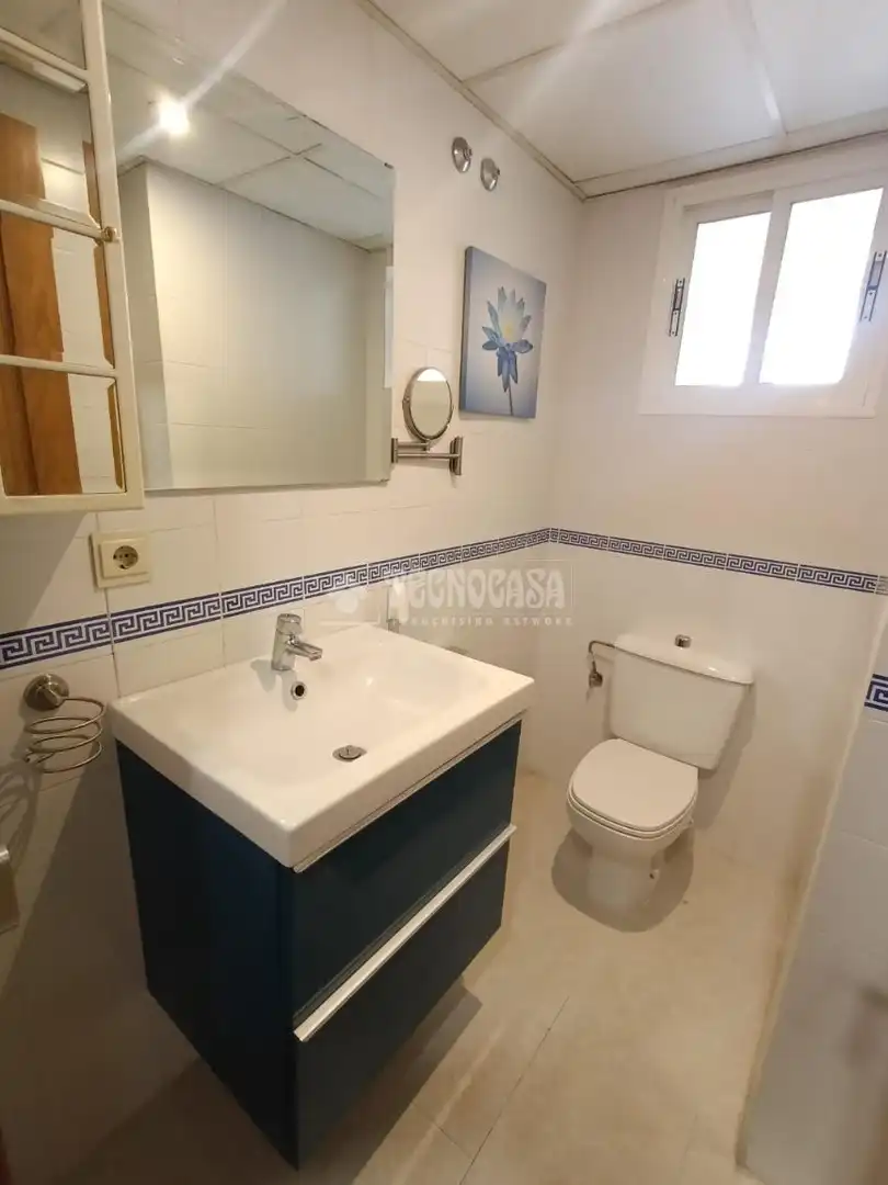Baño de Piso en venta en Córdoba con Aire acondicionado, Terraza y Amueblado