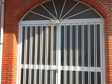 Local comercial en venta en Candeleda