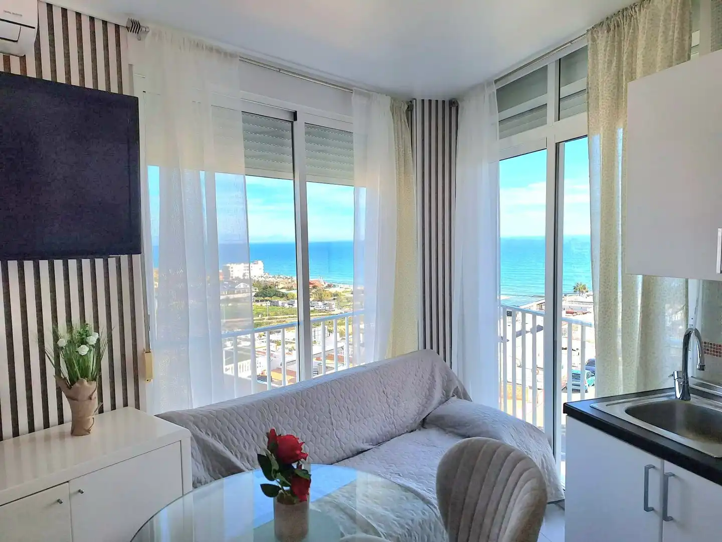 Schlafzimmer von Wohnung zum Verkauf in Torrevieja mit Klimaanlage und Möbliert