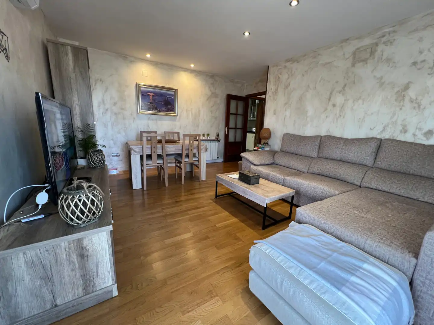 Sala de estar de Ático en venta en Salou con Aire acondicionado, Calefacción y Jardín privado