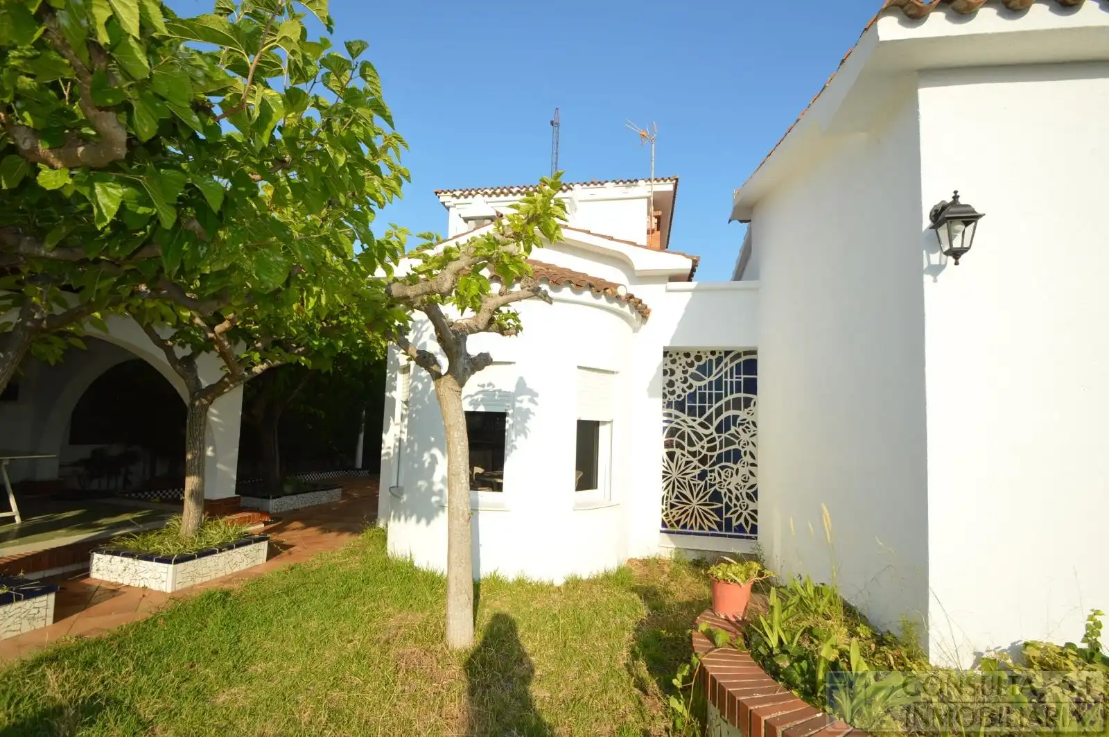 Jardí de Casa o xalet en venda en Vinaròs amb Jardí privat, Terrassa i Piscina