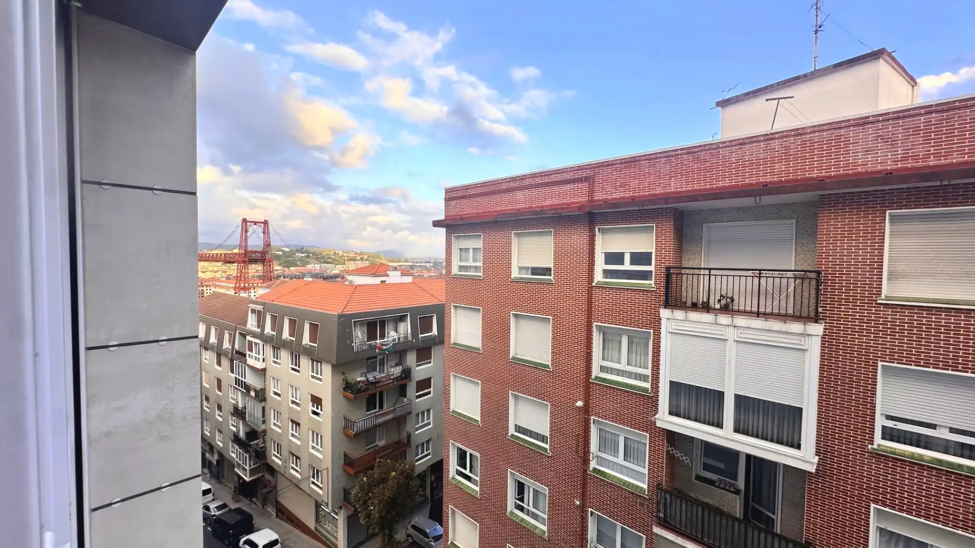 Außenansicht von Wohnung zum Verkauf in Portugalete mit Heizung, Terrasse und Möbliert