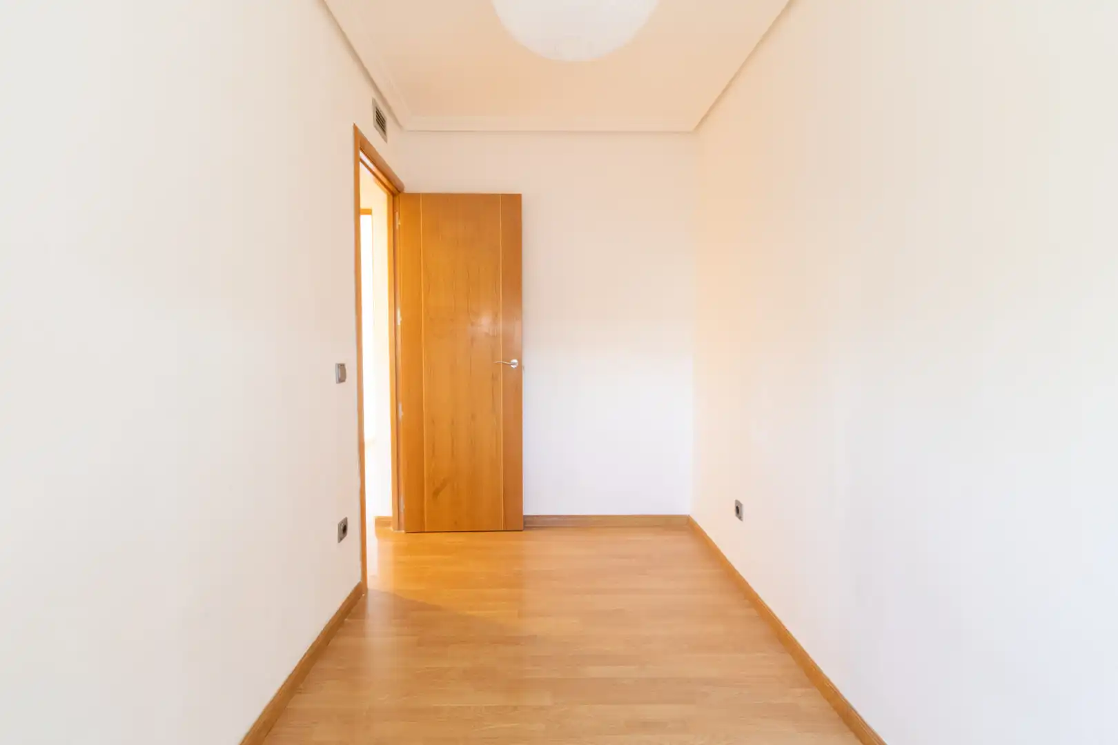 Bedroom of Flat for rent in Móstoles  with Air Conditioner, Heating and Oven