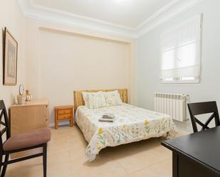 Apartament de lloguer a Calle de Mantuano, 4, Ciudad Jardín