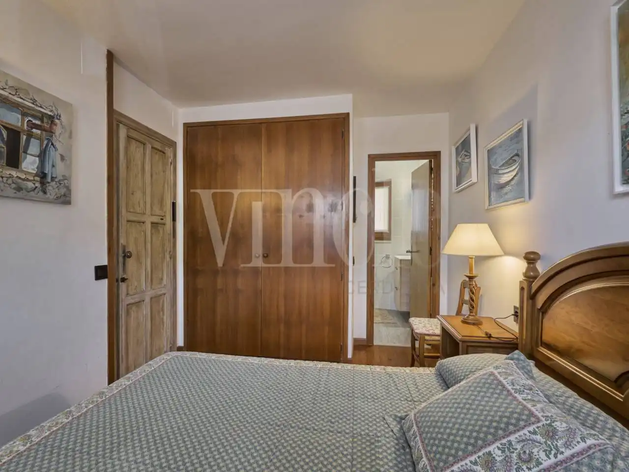 Habitación de Casa adosada en venta en Urús con Parquet y Terraza