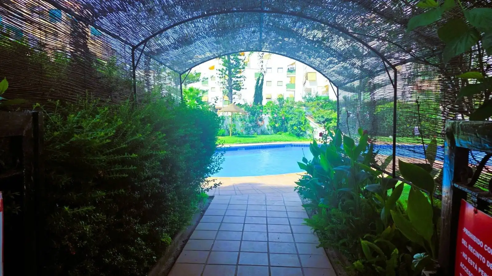 Apartament amb terrassa en venda a Salobreña Costa, imagen 2